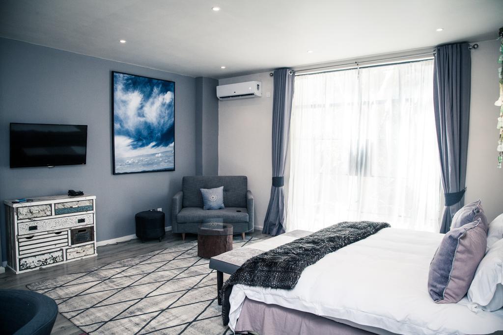 Latitude 15 Degrees Hotel Lusaka Exterior foto